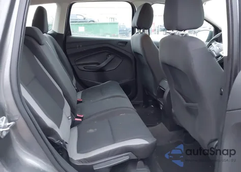 2014 Ford Escape S z USA, uszkodzony, nr VIN 1FMCU0F72EUD00351